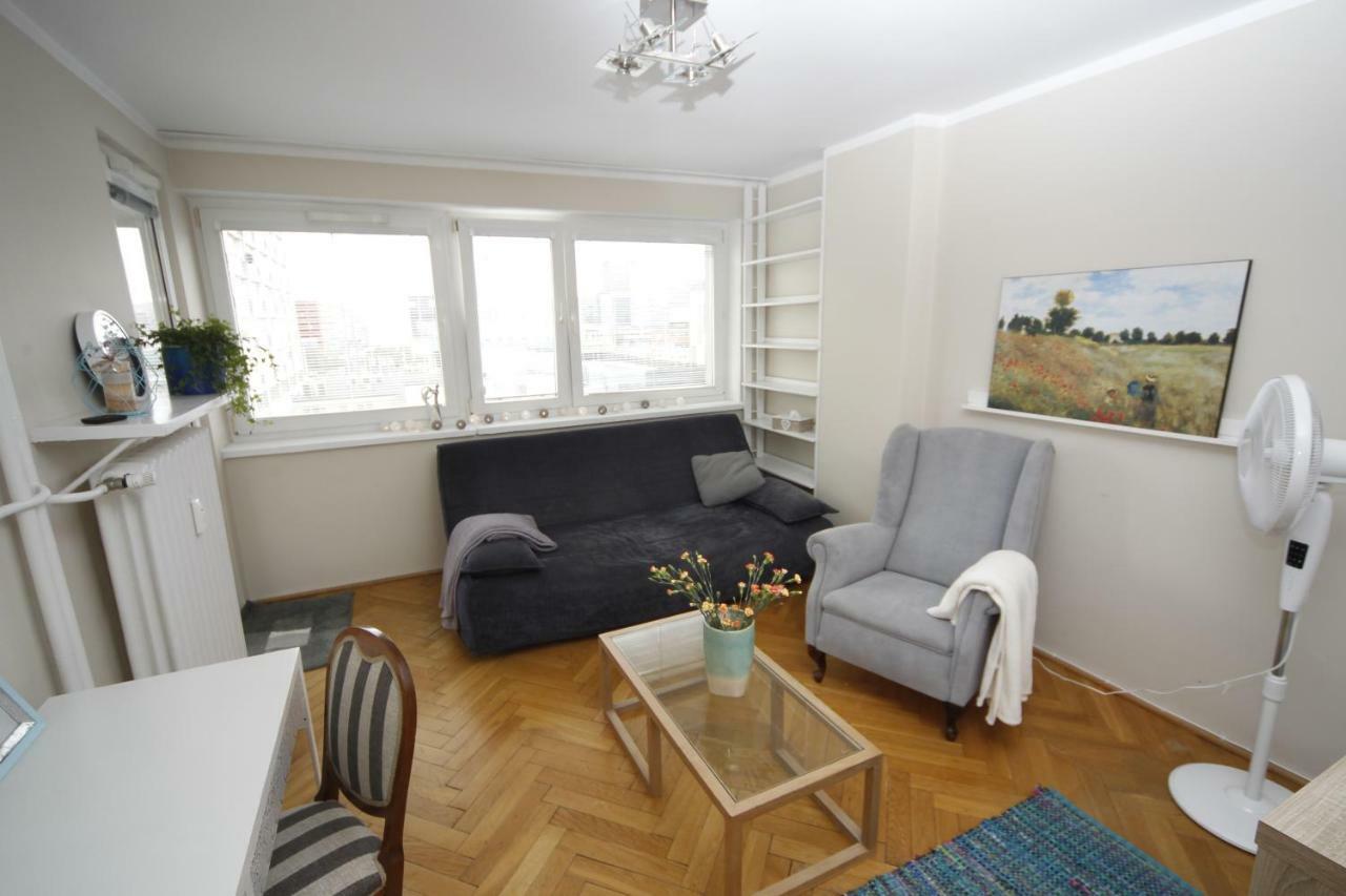 Apartament Chmielna 35 Apartman Varsó Kültér fotó